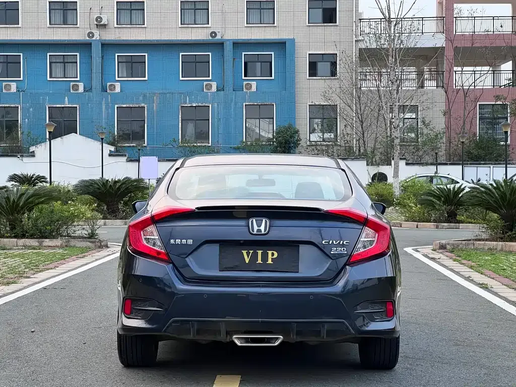 Honda Civic — фото 9