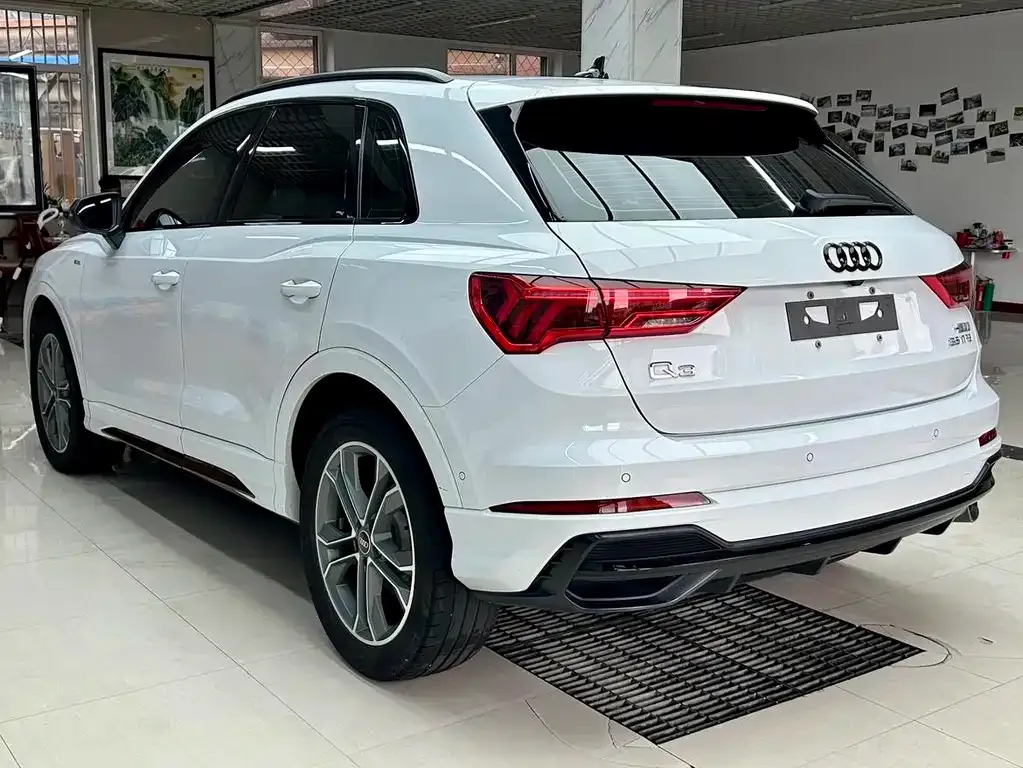 Audi Q3 — фото 6