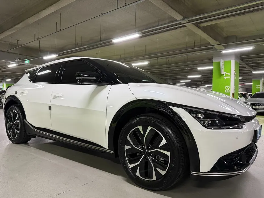 Kia EV6 2024 из KR, фото 1