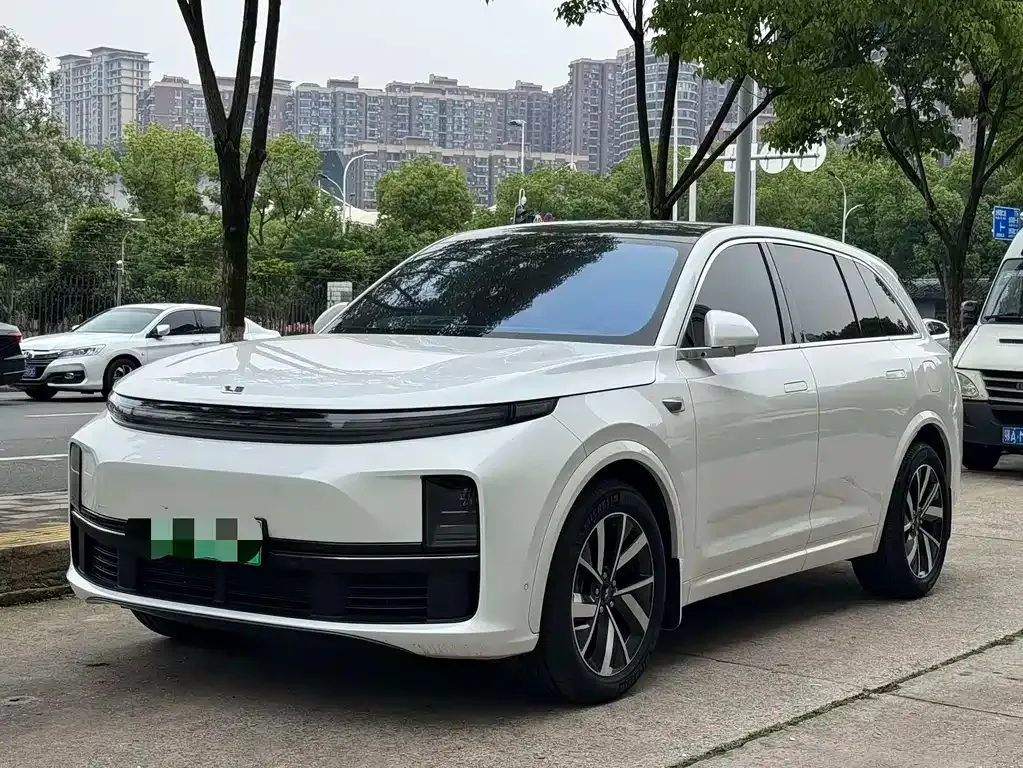 Li Auto L7