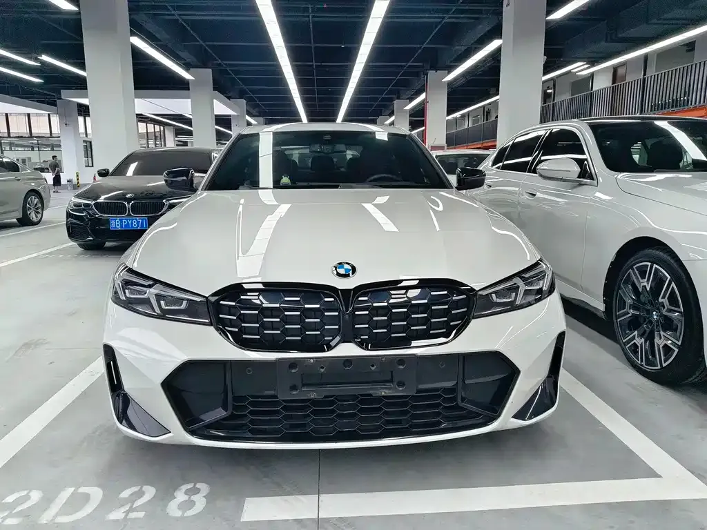 BMW 3 Series 2024 из CN, фото 3