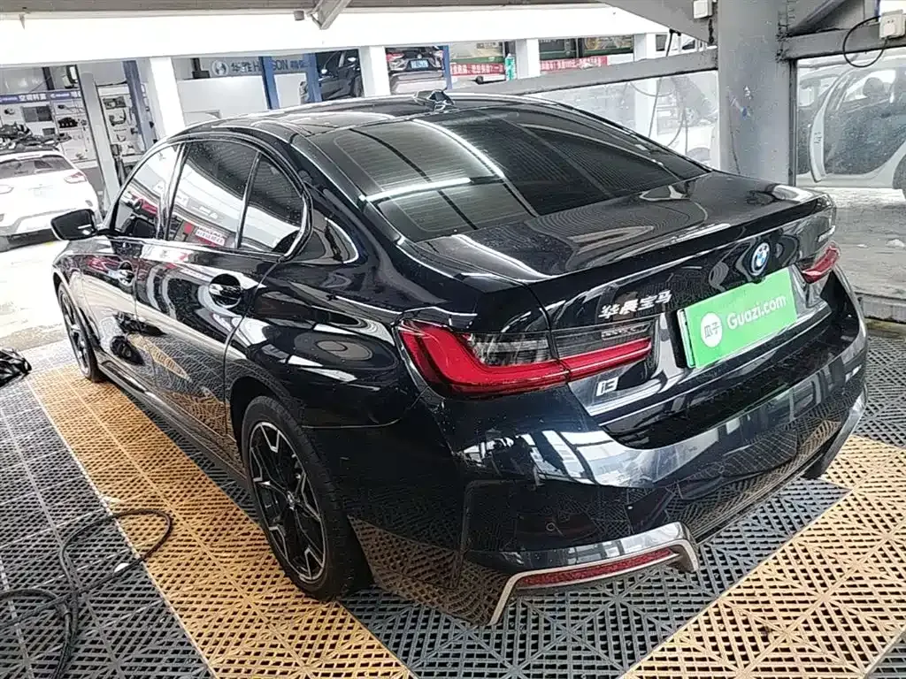 BMW i3 — фото 9