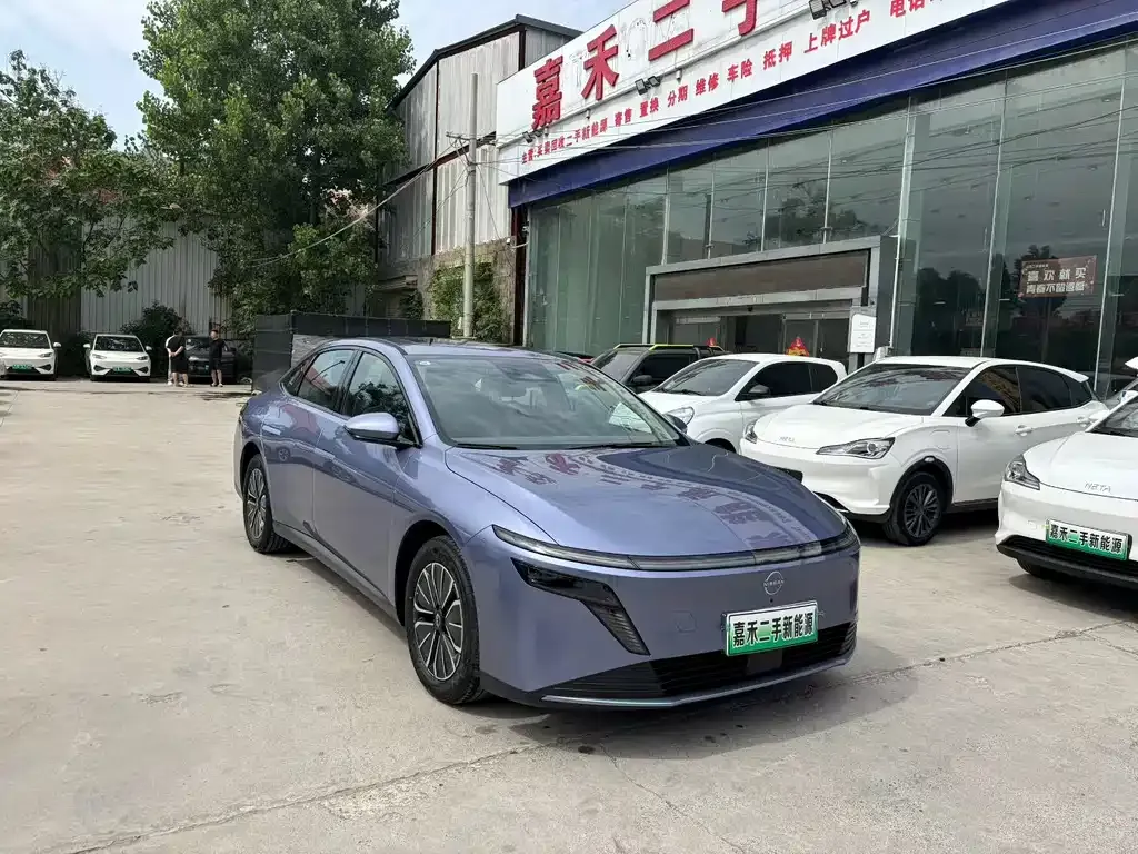 Nissan N6