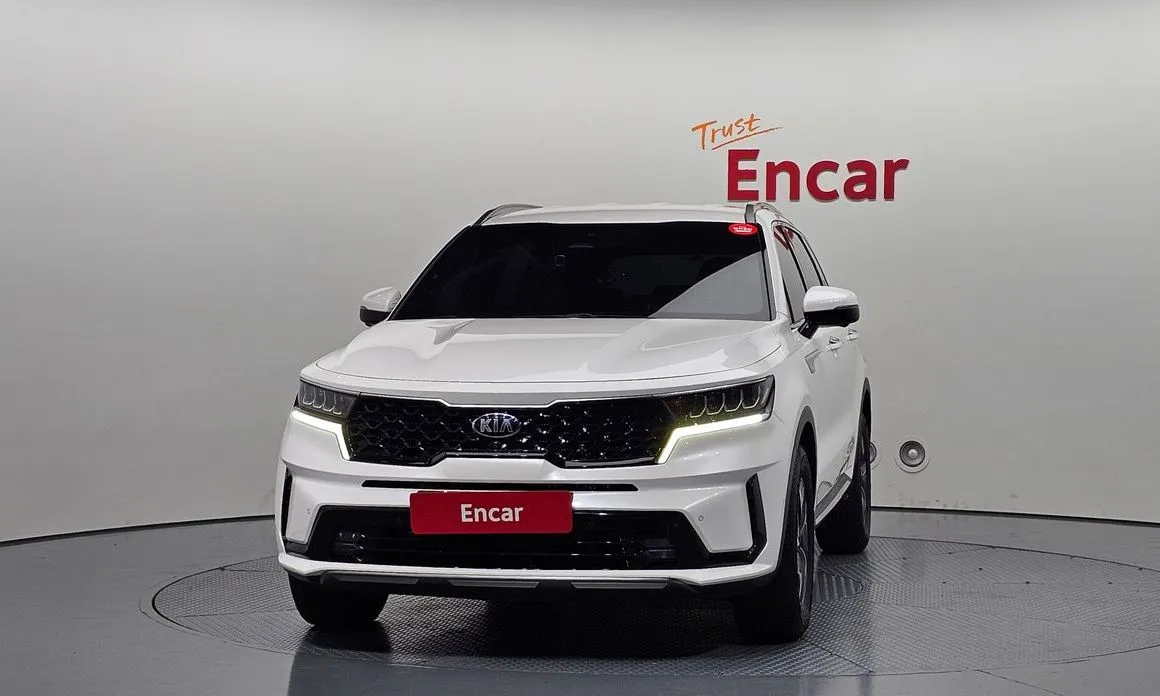Kia Sorento — фото 8