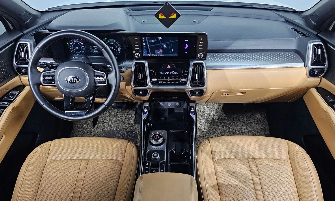 Kia Sorento — фото 5