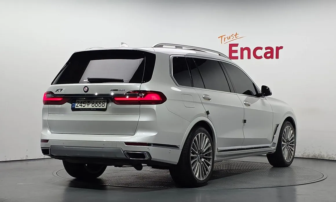 BMW X7 2021 из KR, фото 9