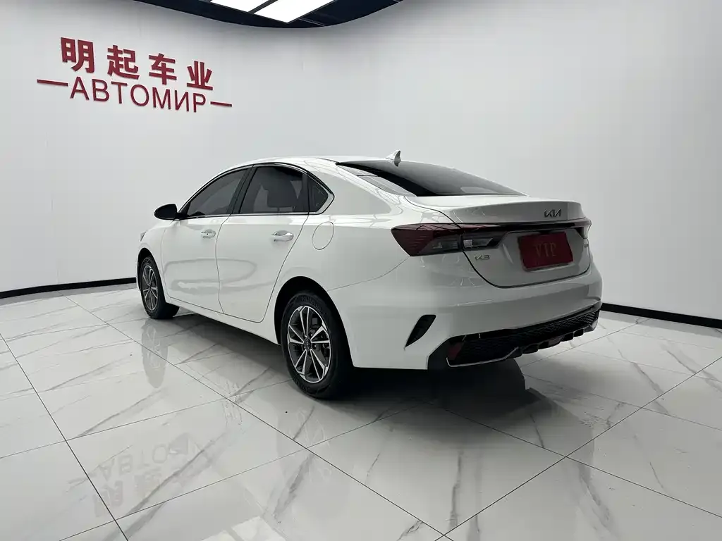 Kia K3 2023 из CN, фото 10