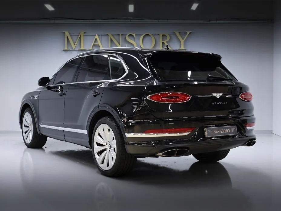 Bentley Bentayga 2022 из KR, фото 2