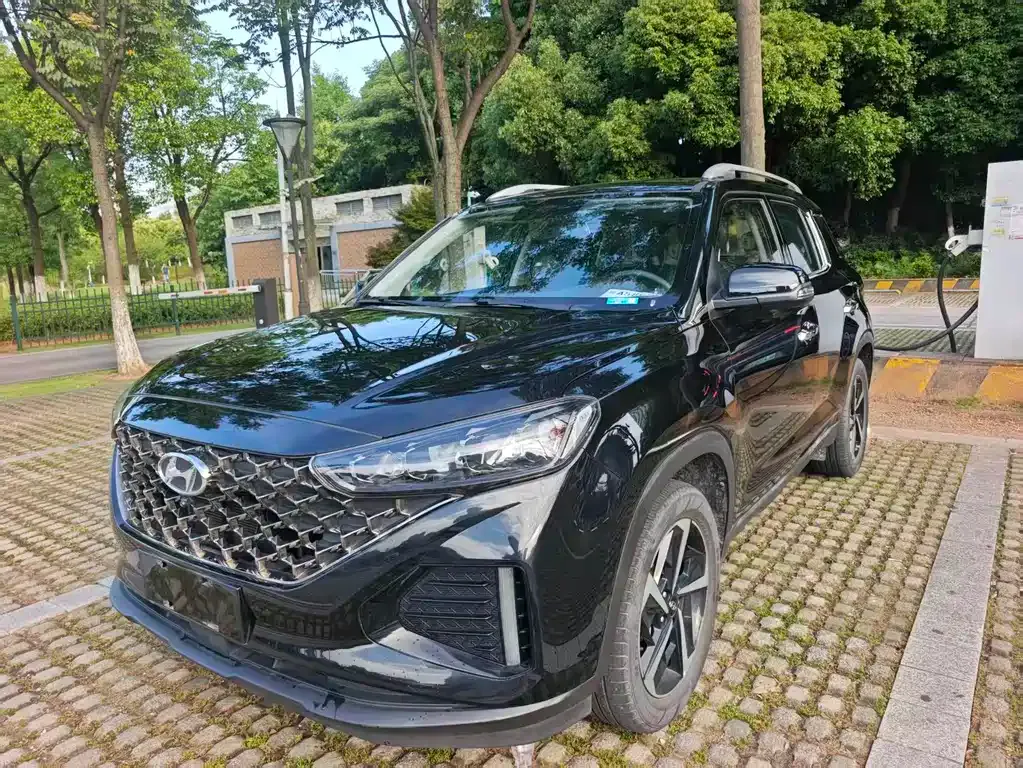 Hyundai ix35 — фото 1