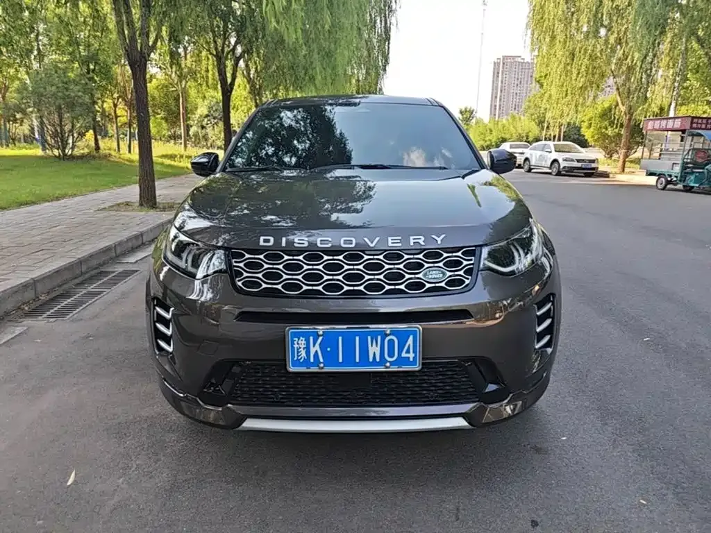 Land Rover Discovery Sport — фото 10