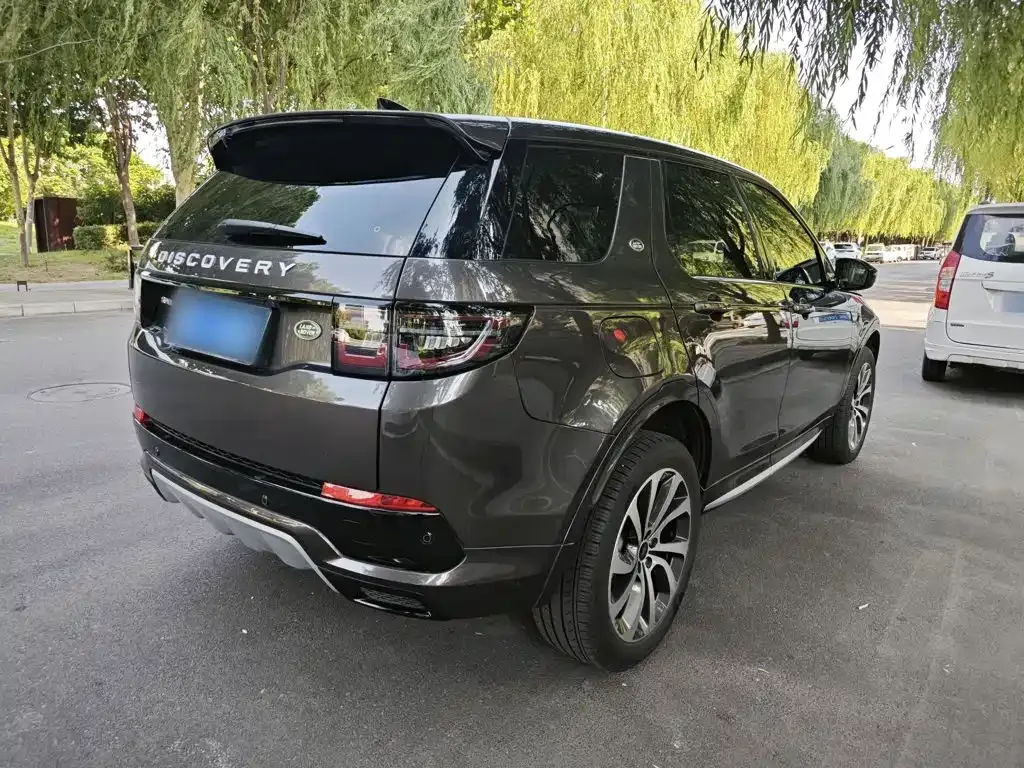 Land Rover Discovery Sport — фото 9