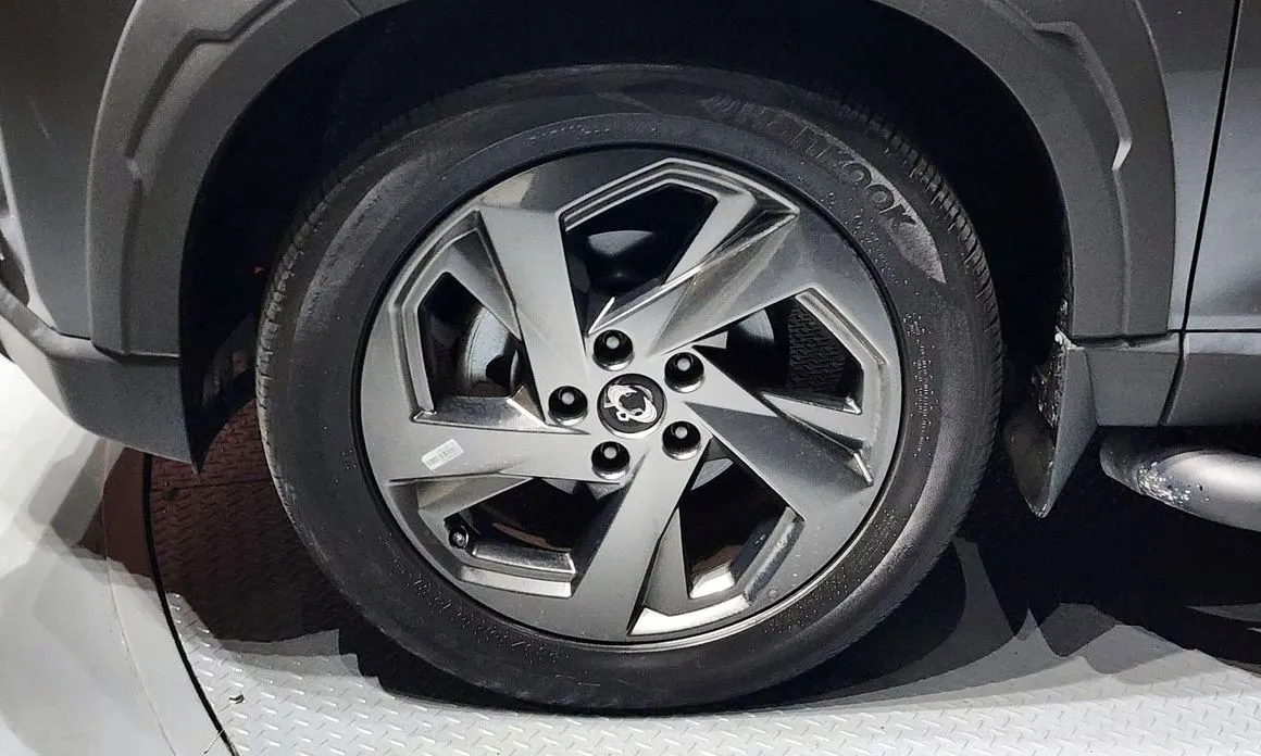 KG Mobility (Ssangyong) Rexton 2024 из KR, фото 8