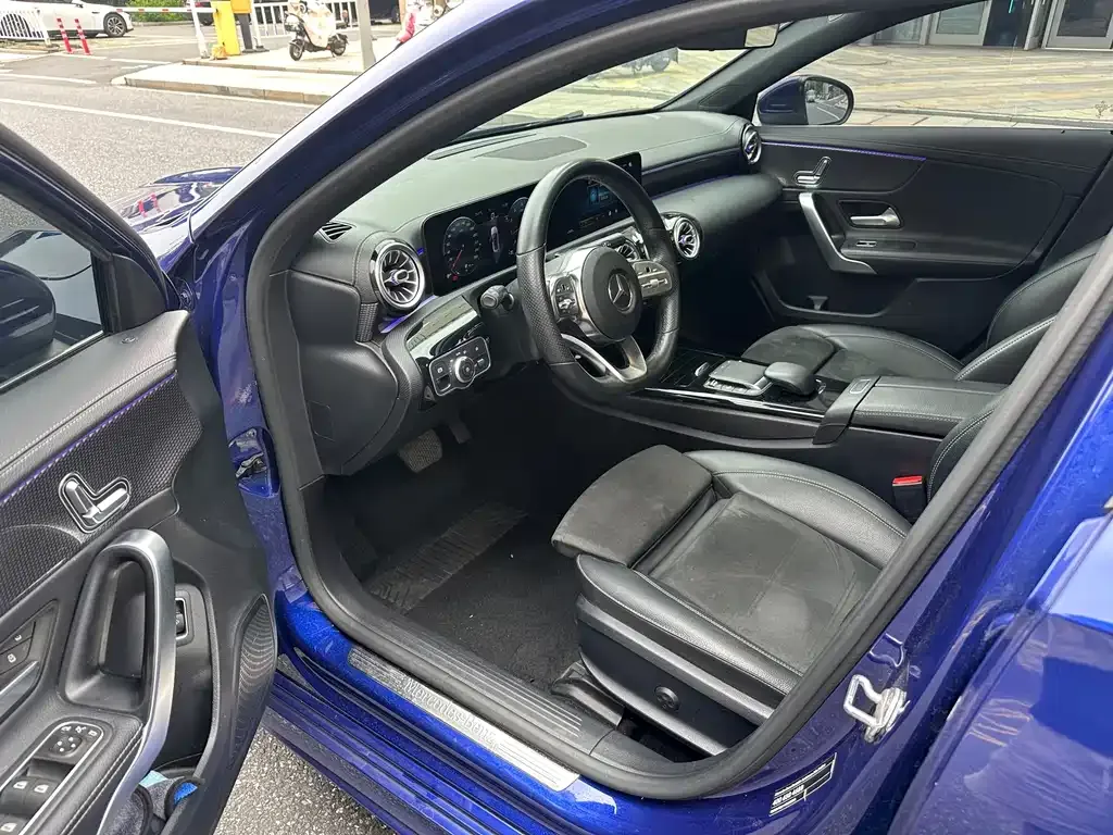 Mercedes-Benz A-Class 2021 из CN, фото 7