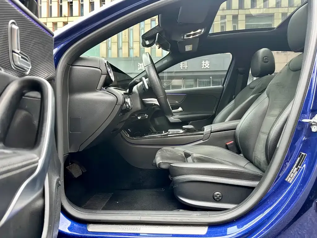 Mercedes-Benz A-Class 2021 из CN, фото 2