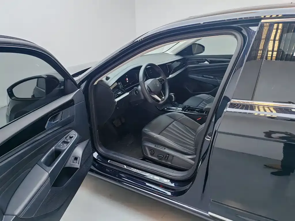 Volkswagen Passat — фото 5