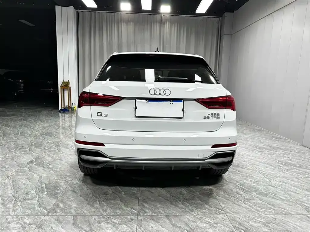 Audi Q3 — фото 5