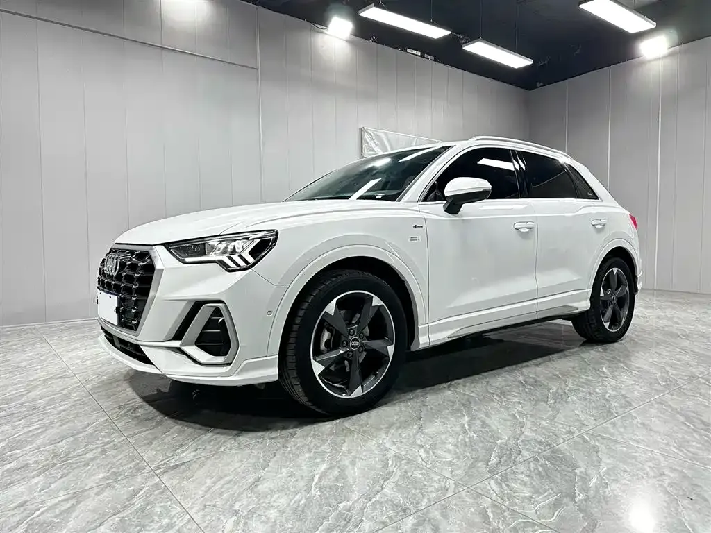 Audi Q3 — фото 4