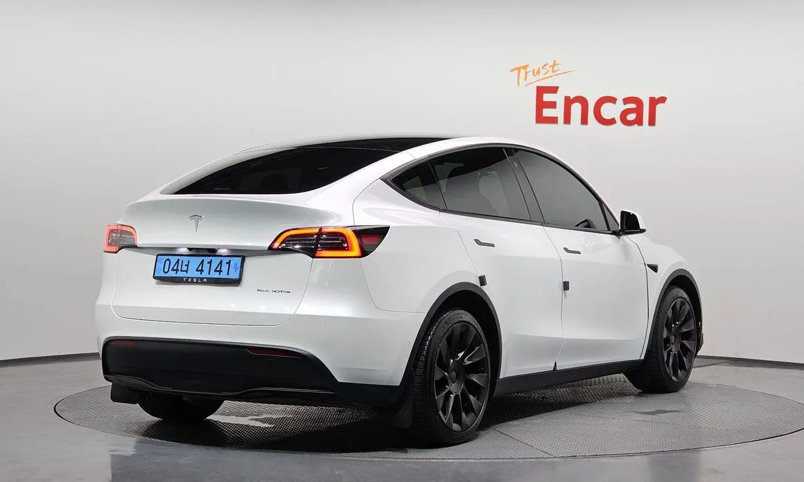 Tesla Model Y 2022 из KR, фото 5