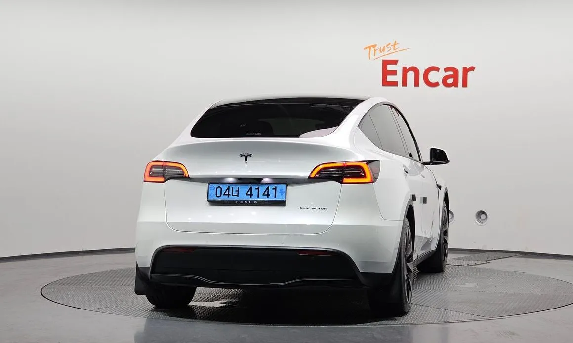 Tesla Model Y 2022 из KR, фото 3