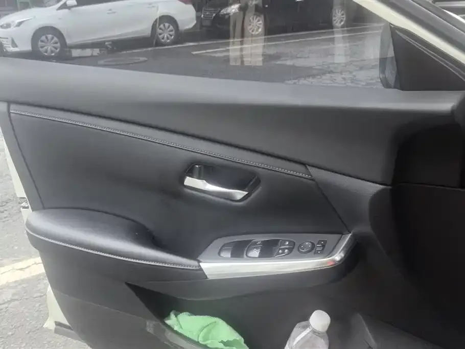 Nissan Sylphy 2022 из CN, фото 2