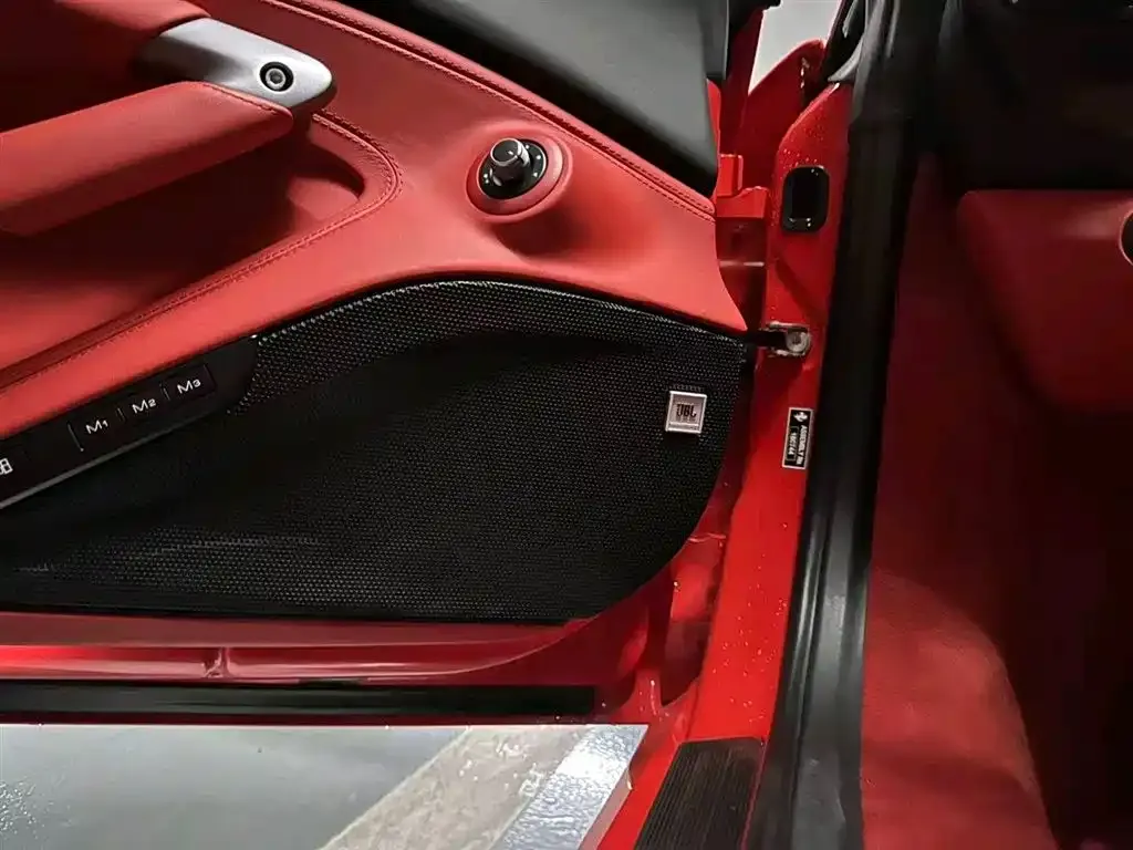Ferrari F8 2021 из CN, фото 4