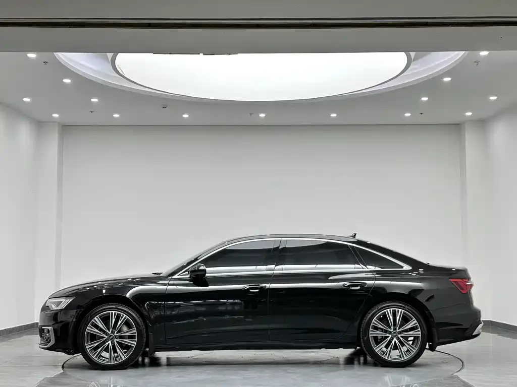 Audi A6L — фото 4