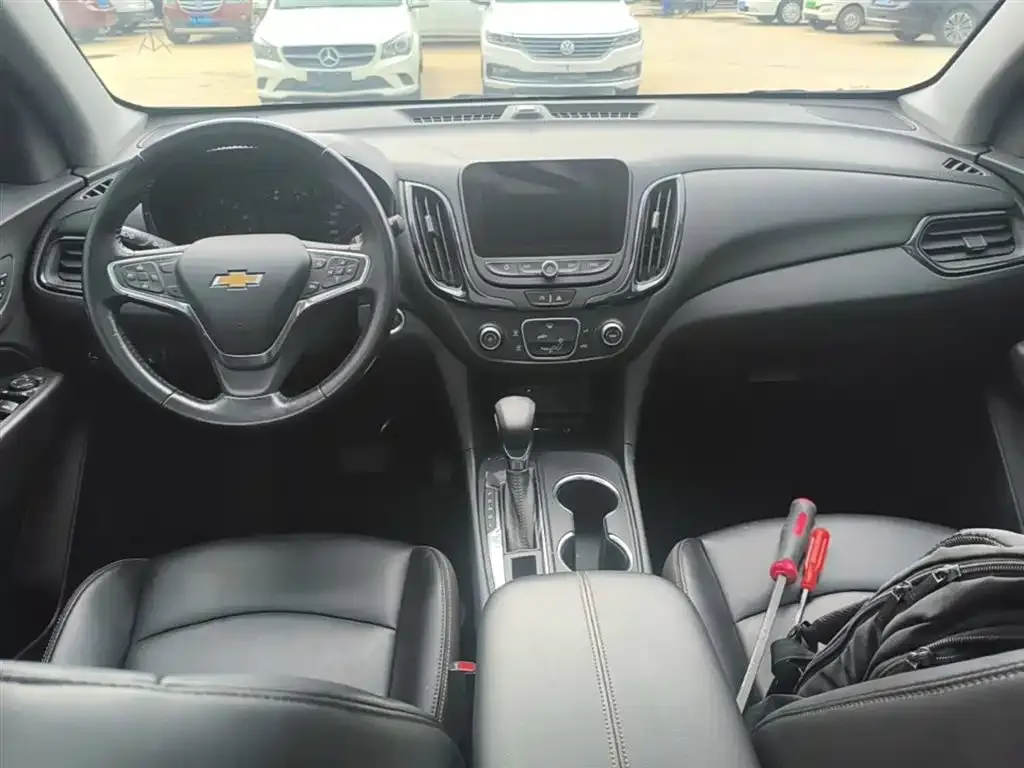 Chevrolet Equinox 2022 из CN, фото 10
