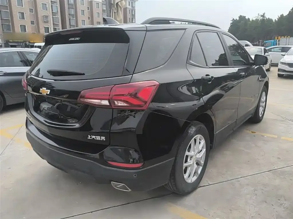 Chevrolet Equinox 2022 из CN, фото 9