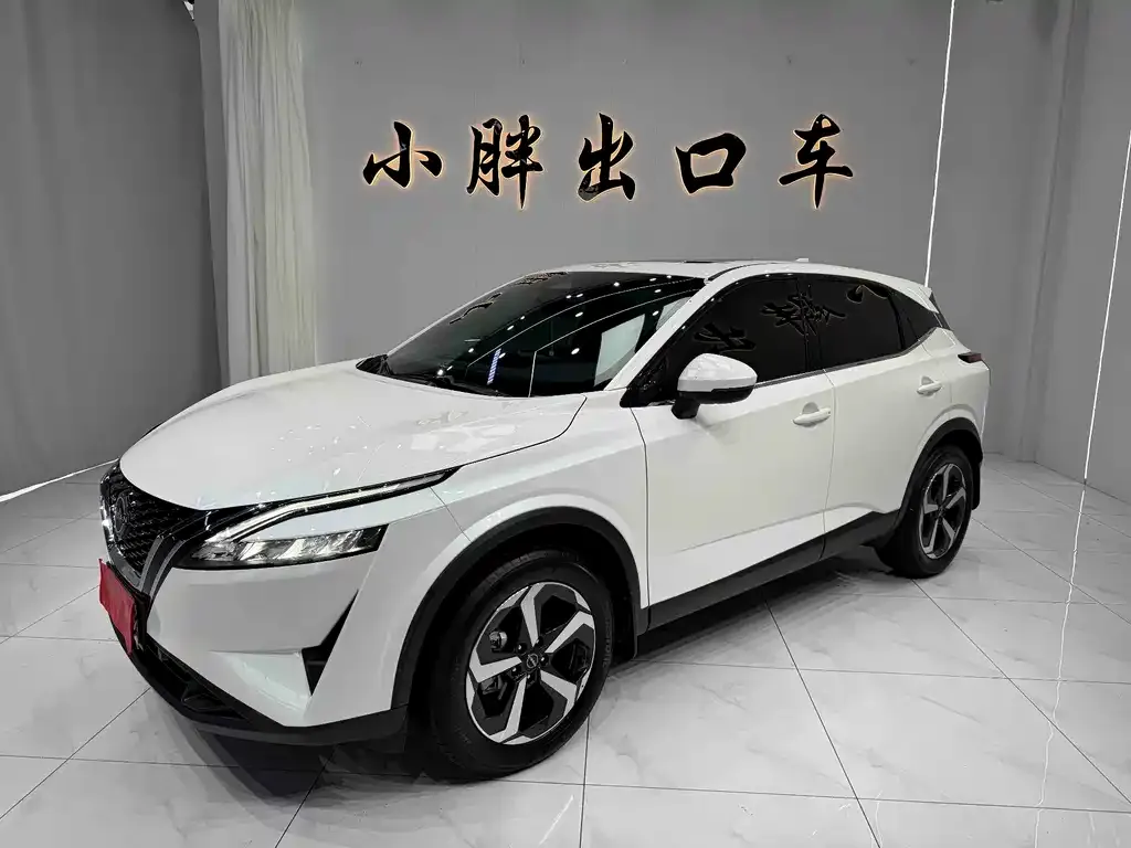 Nissan Qashqai — фото 1