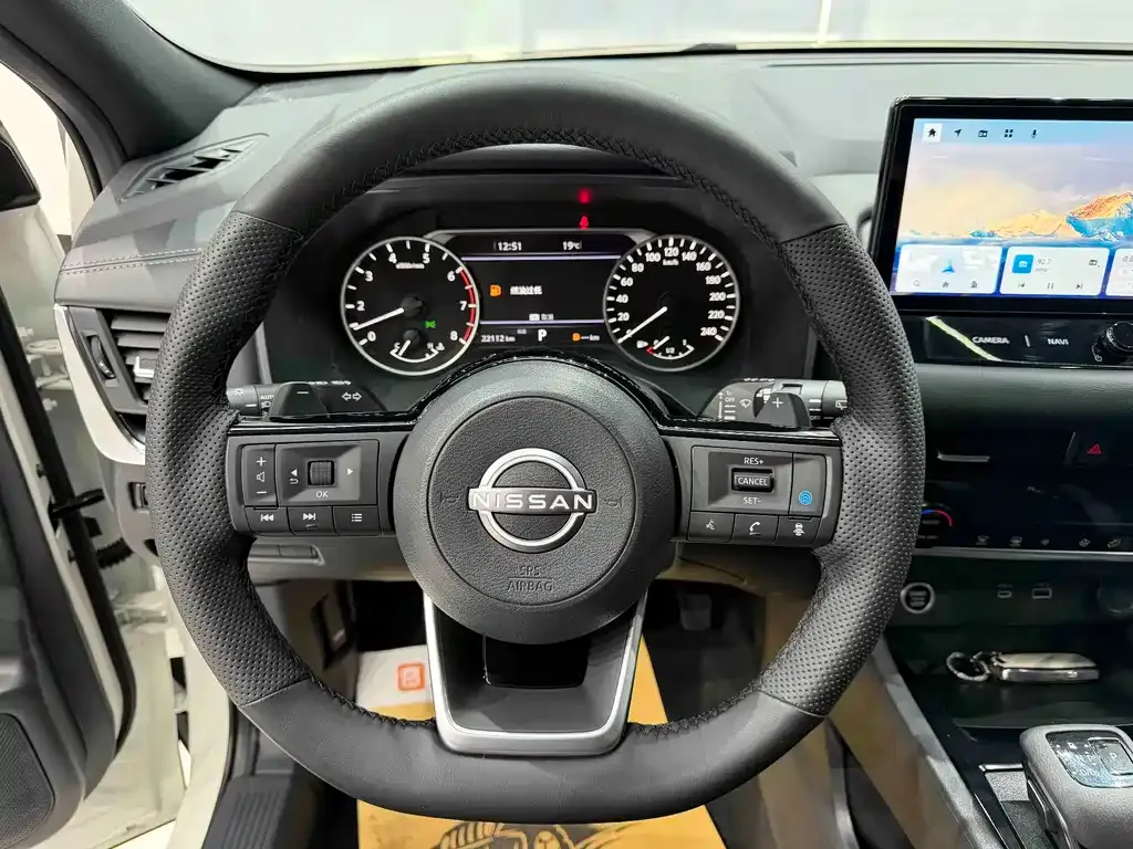 Nissan Qashqai — фото 6