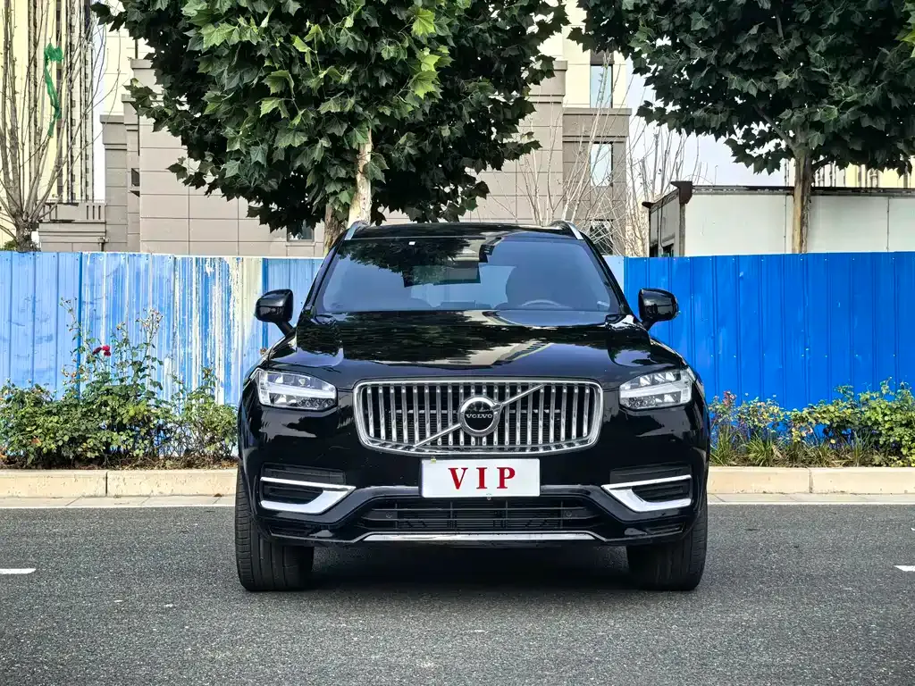 Volvo XC90 2024 из CN, фото 8