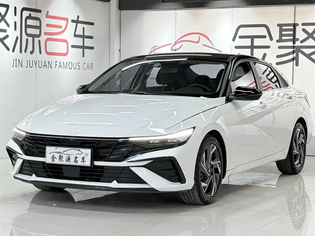 Hyundai Elantra 2024 из CN, фото 1
