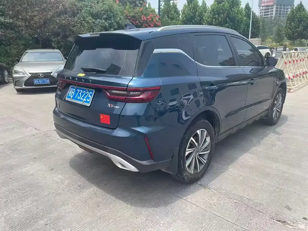 Geely Vision X6 — фото 7