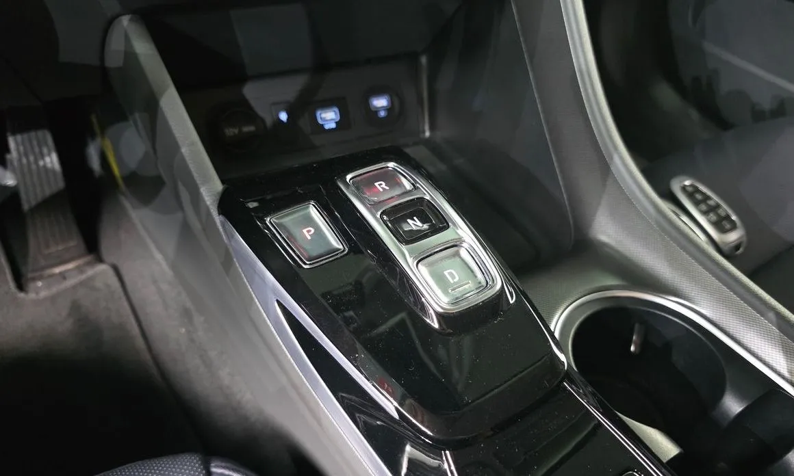 Hyundai Sonata 2023 из KR, фото 8