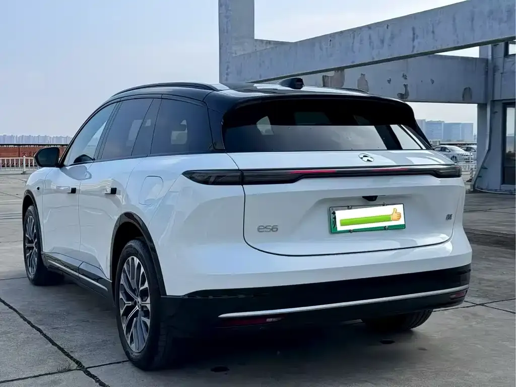NIO ES6 — фото 3