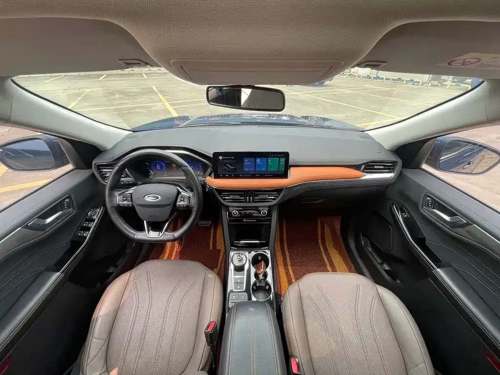 Ford Escape 2023 из CN, фото 9