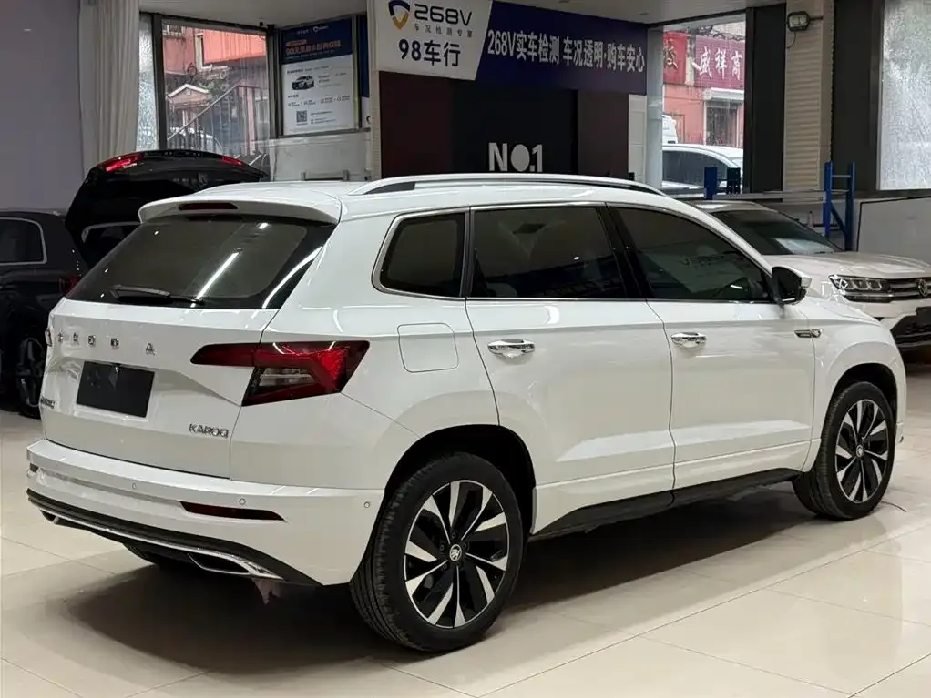 Skoda Karoq — фото 4