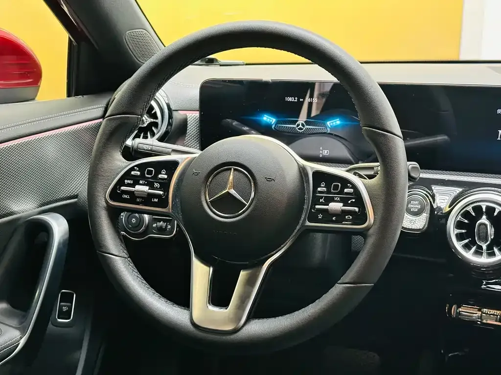 Mercedes-Benz A-Class — фото 10