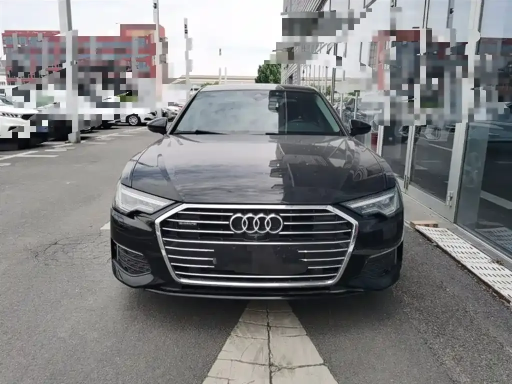 Audi A6L 2021 из CN, фото 6