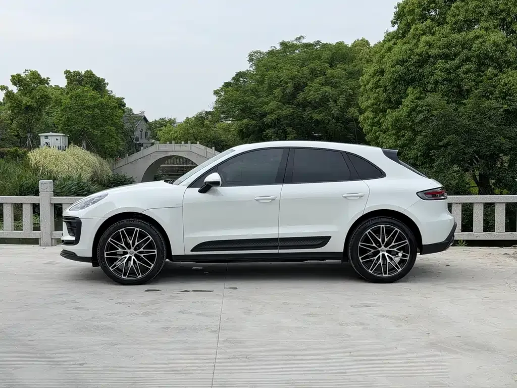 Porsche Macan — фото 6