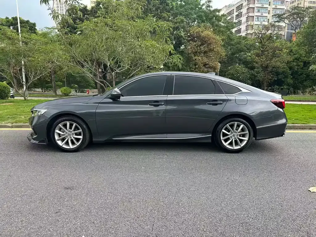 Honda Accord 2023 из CN, фото 8