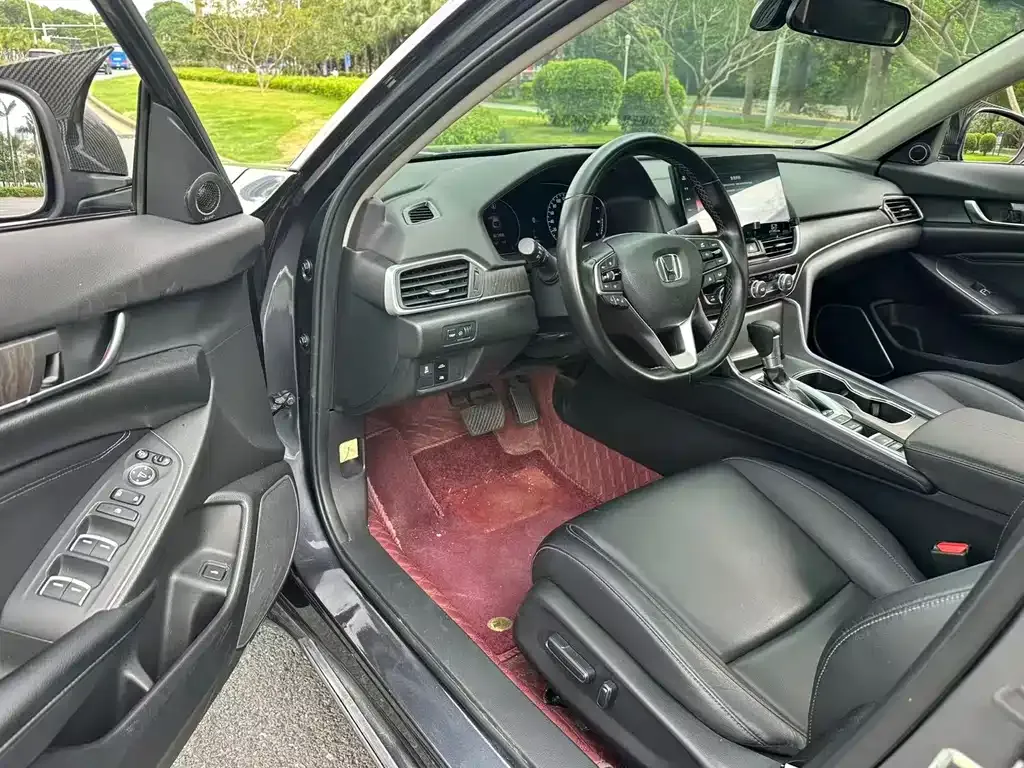 Honda Accord 2023 из CN, фото 7