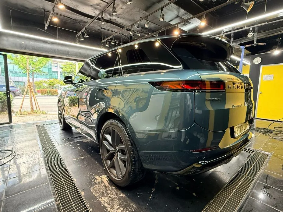Land Rover Range Rover Sport 2023 из KR, фото 8