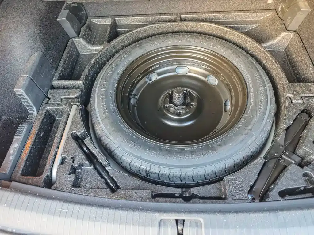 Volkswagen Tiguan L 2023 из CN, фото 7
