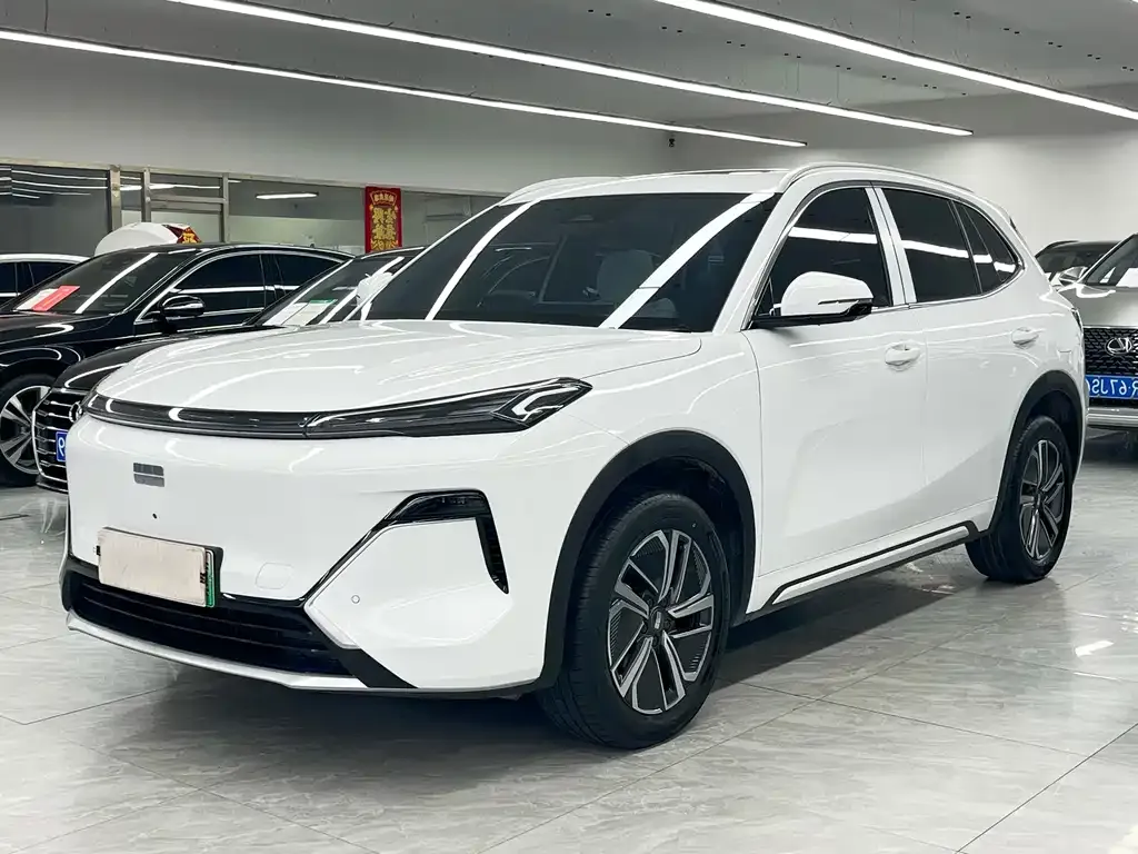 Geely Galaxy Xingjian 7 — фото 1