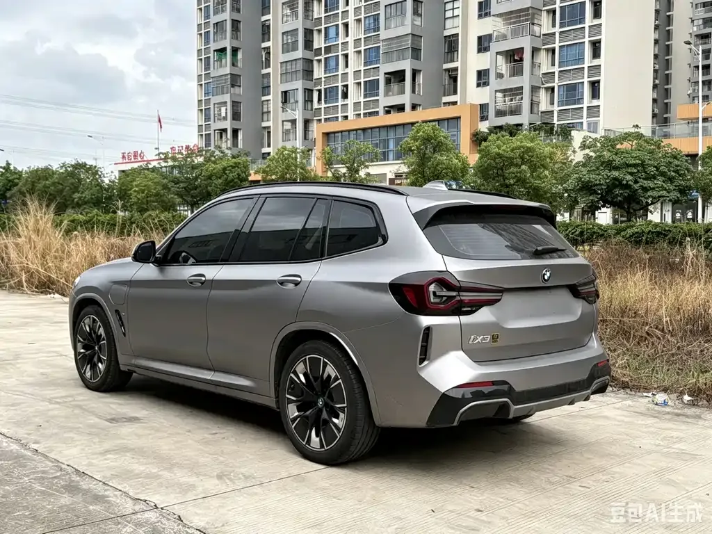 BMW iX3 2023 из CN, фото 6