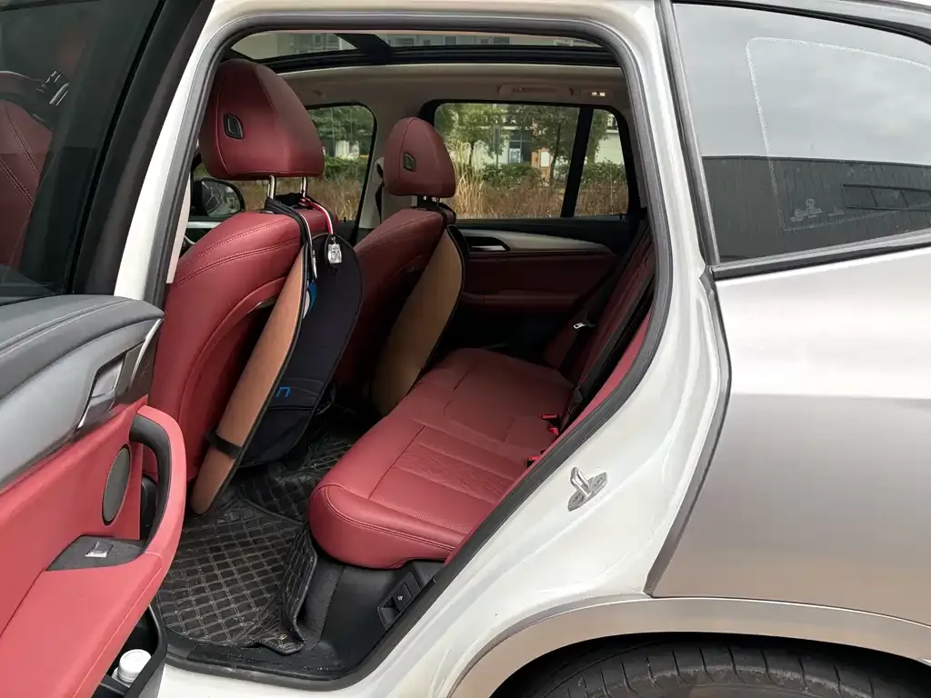 BMW iX3 2023 из CN, фото 7