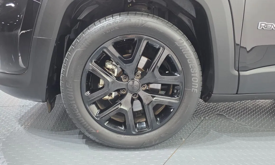 Jeep Renegade 2023 из KR, фото 8