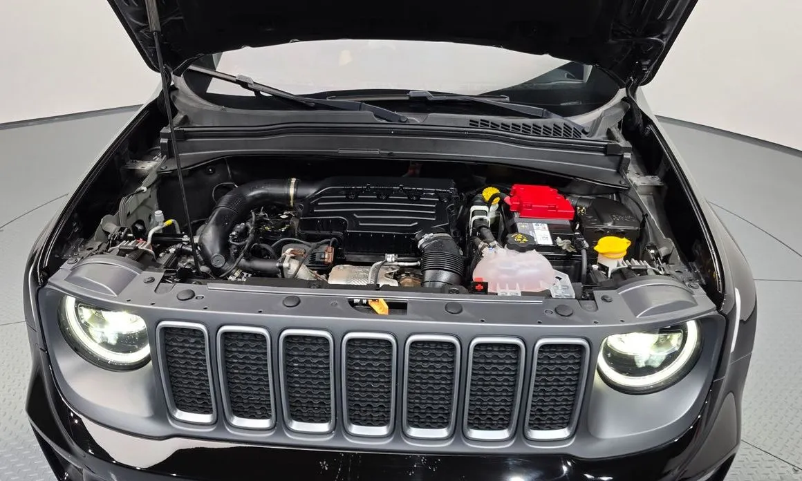 Jeep Renegade 2023 из KR, фото 9