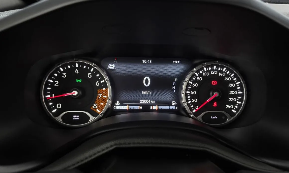 Jeep Renegade 2023 из KR, фото 2